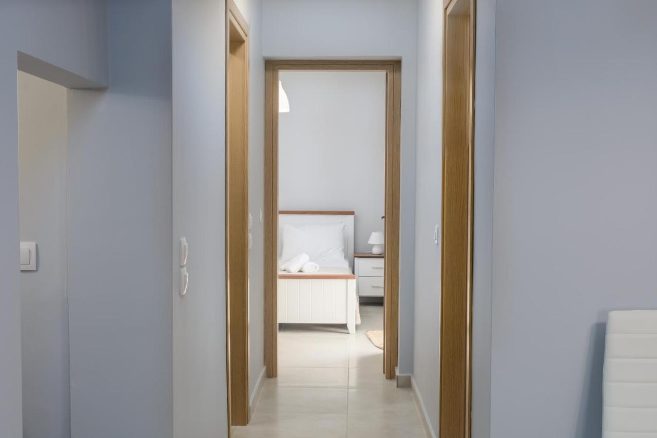 J&T Apartment - 150M From The Beach ザキントス エクステリア 写真